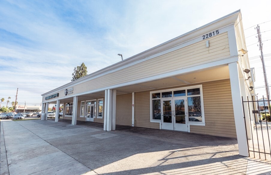 Primary Photo Of 22815 Victory Blvd, West Hills Storefront Retail Office For Lease