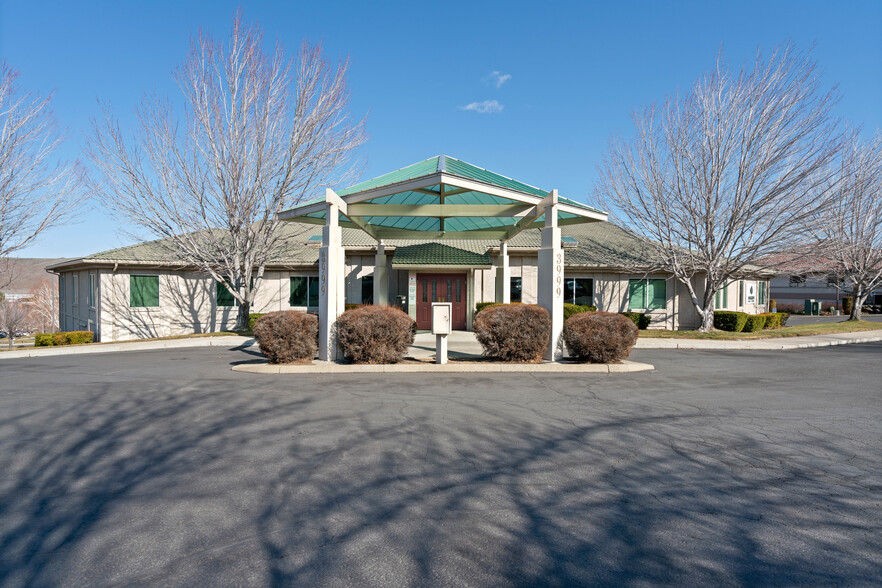 Primary Photo Of 3999 Englewood Ave, Yakima Office For Lease