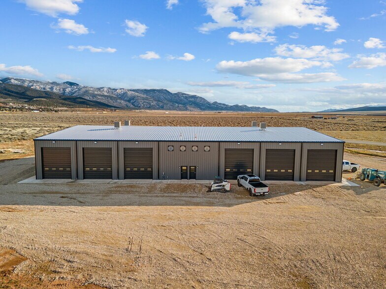 More Photos Of 3709 5650 w, Cedar City Industrial For Lease