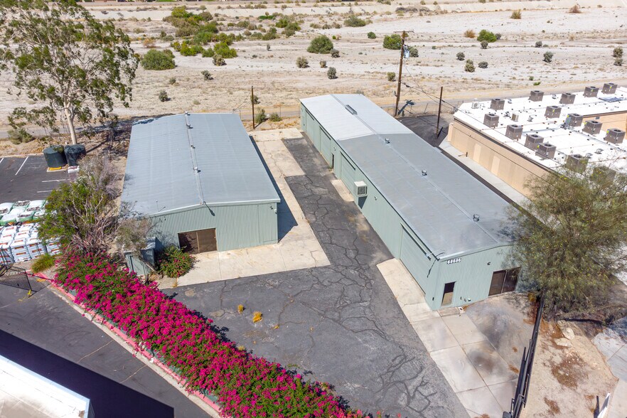 More Photos Of 68686 Summit Dr, Cathedral City Service For Sale