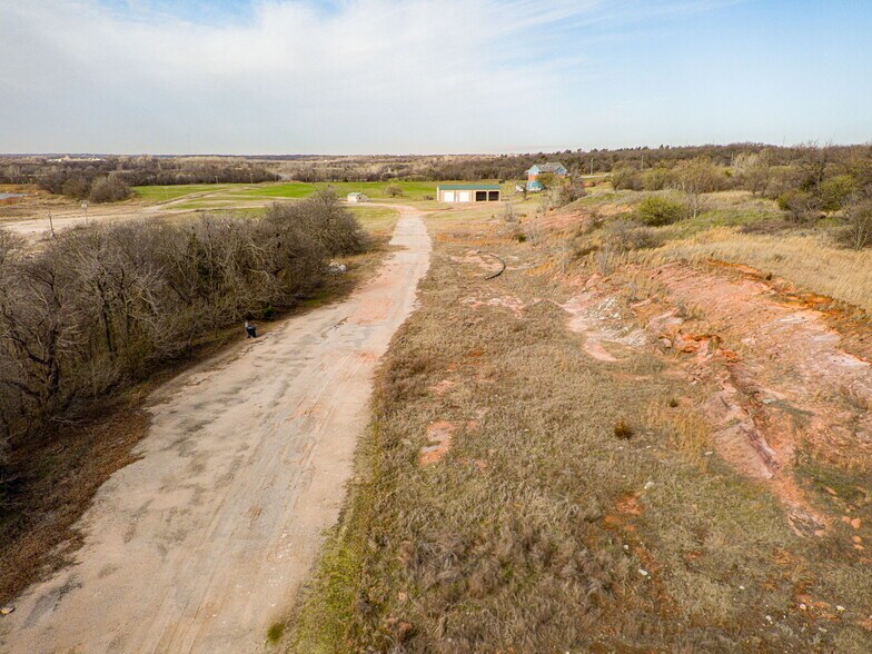 More Photos Of 12941 N Anderson Rd, Jones Land For Sale