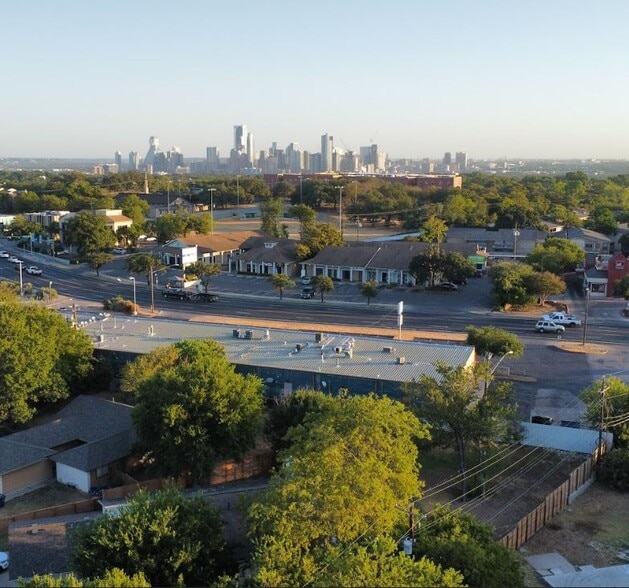 Primary Photo Of 1931 E Oltorf St, Austin Storefront For Sale