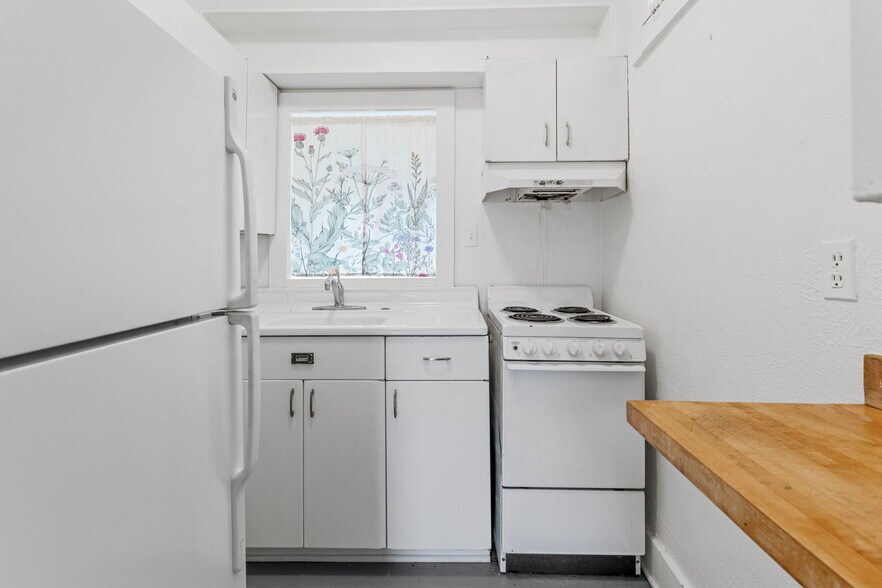 More Photos Of 1044 Maxwell Ave, Boulder Apartments For Sale