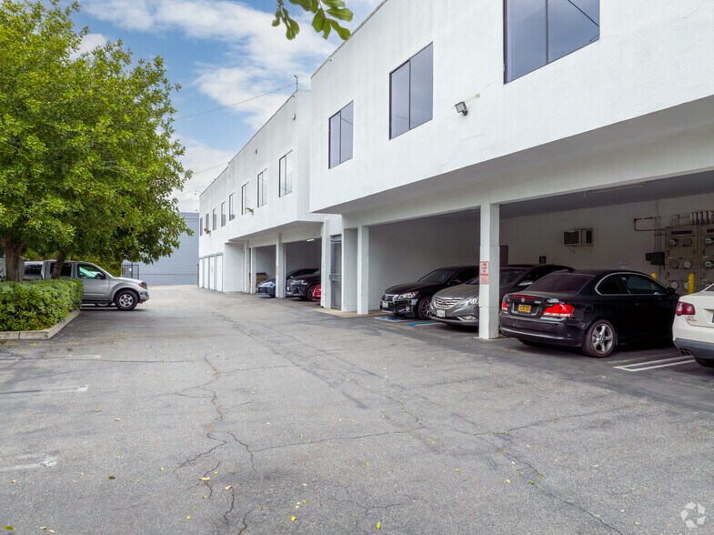 More Photos Of 502 S Verdugo Dr, Burbank Unknown For Lease