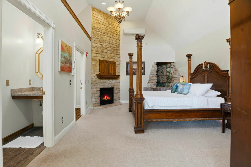 More Photos Of 305 River St, Osceola Hospitality For Sale