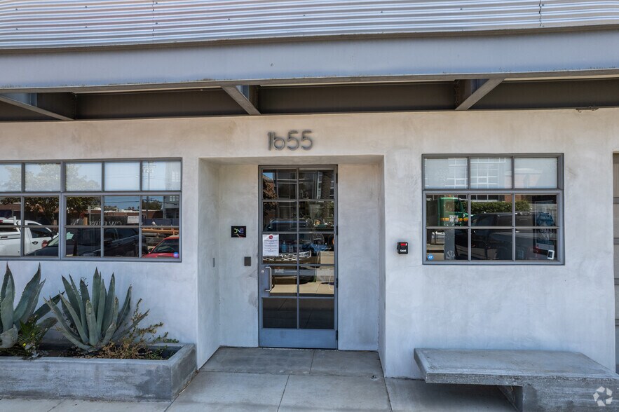 More Photos Of 1655 Euclid St, Santa Monica Loft Creative Space For Lease