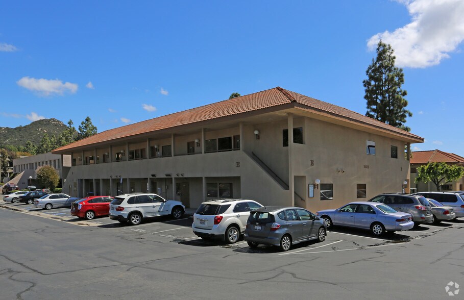 More Photos Of 15525 Pomerado Rd, Poway Office For Sale