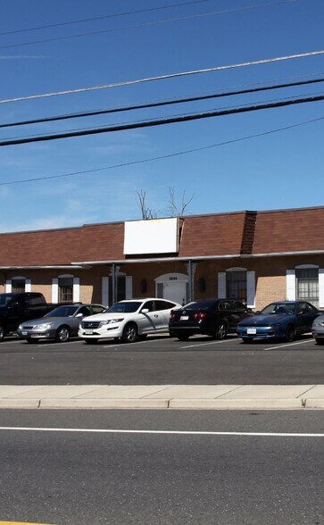 More Photos Of 5808-5812 Kirby Rd, Clinton Unknown For Lease
