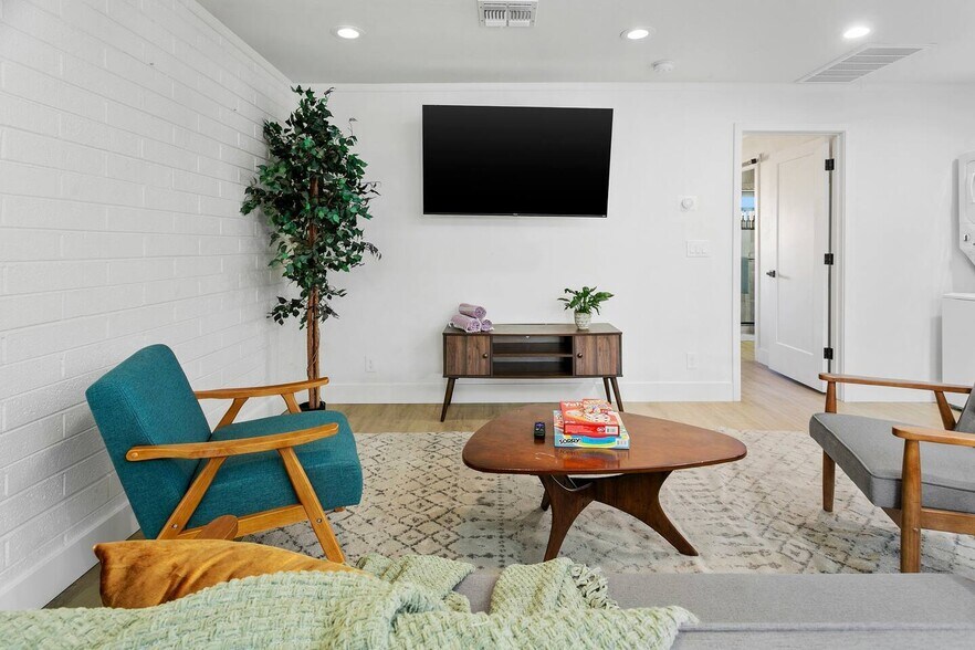 More Photos Of 3139 N 40th St, Phoenix Apartments For Sale