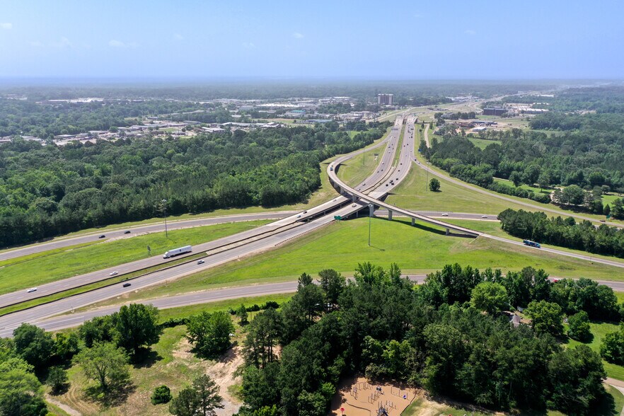 More Photos Of Highland Commerce Drive, Ridgeland Land For Sale