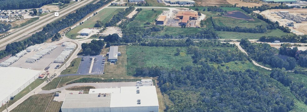 More Photos Of 410 E 1st St S, Wright City Manufacturing For Sale