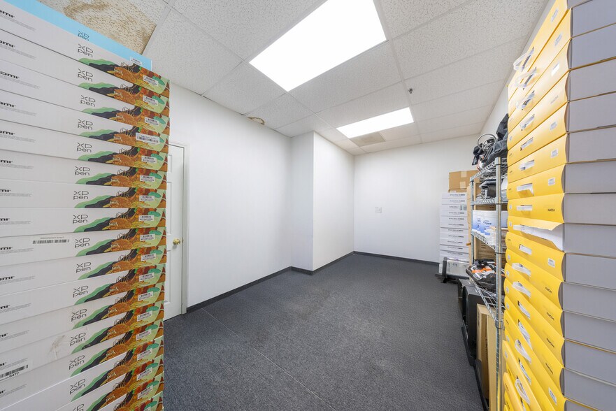 More Photos Of 15350 Fairfield Ranch Rd, Chino Hills Warehouse For Sale