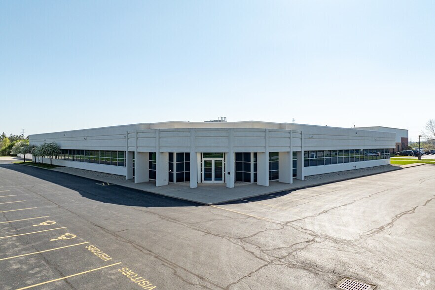 More Photos Of 7950 Corporate Blvd, Plain City Light Manufacturing For Sale