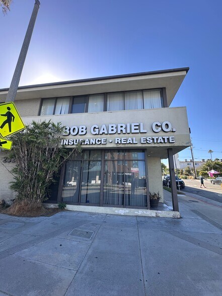 More Photos Of 2325 Wilshire Blvd, Santa Monica Office For Sale