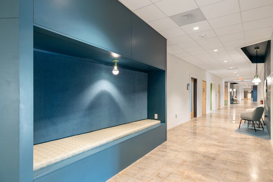 More Photos Of 5841 Rivers Ave, North Charleston Office For Lease