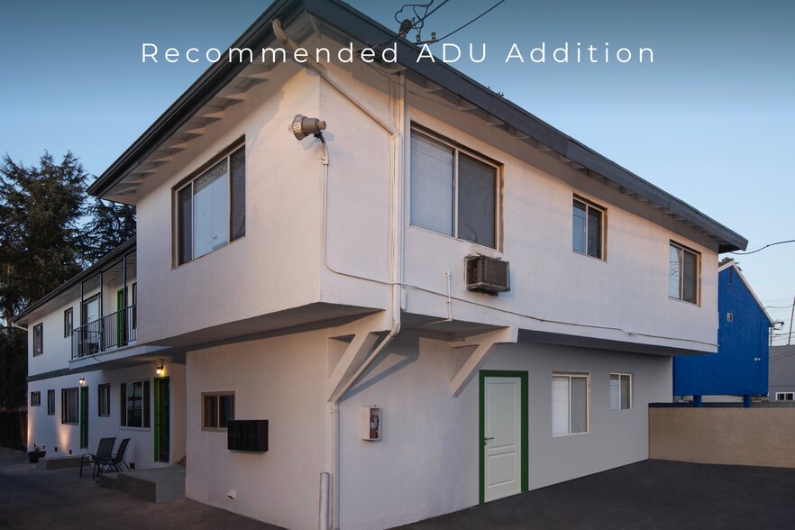 More Photos Of 14216 Calvert St, Van Nuys Apartments For Sale