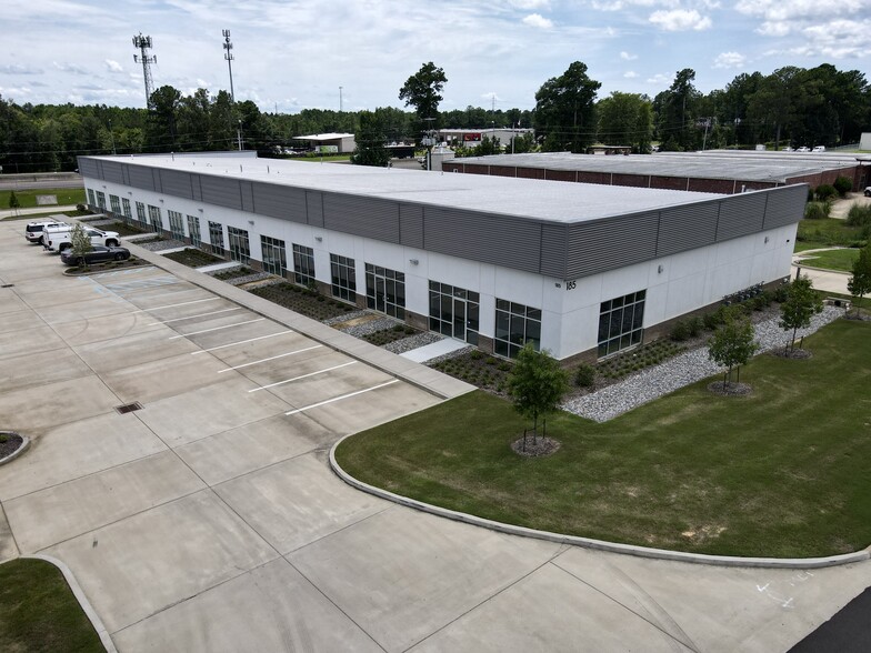 Primary Photo Of 185 Country Place Pky, Pearl Flex For Lease