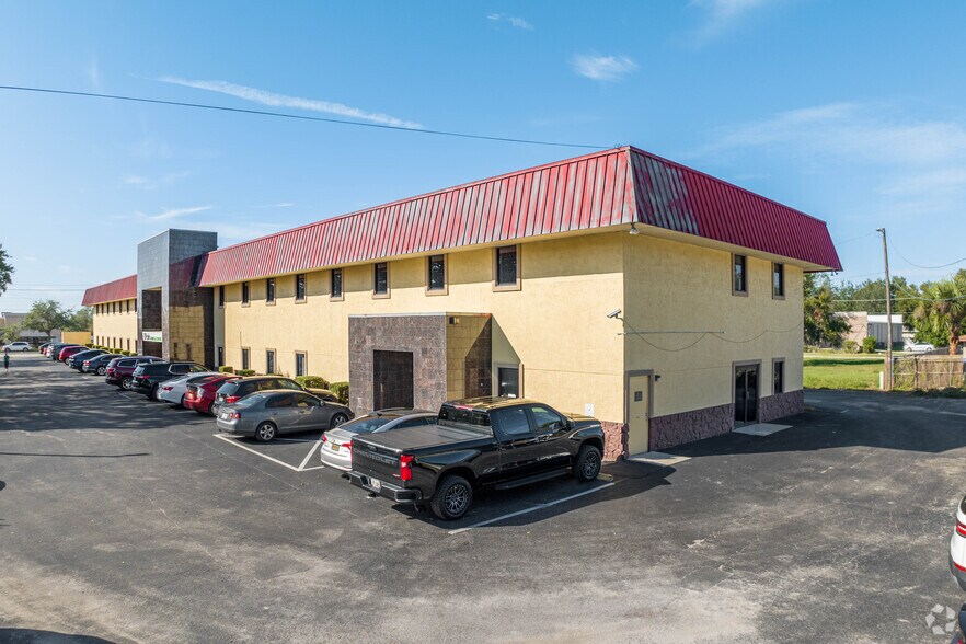 More Photos Of 950 1st St S, Winter Haven Medical For Sale