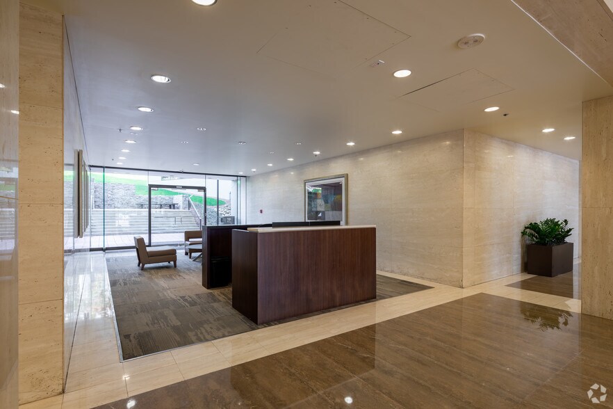 More Photos Of 3500 Piedmont Rd NE, Atlanta Office For Lease