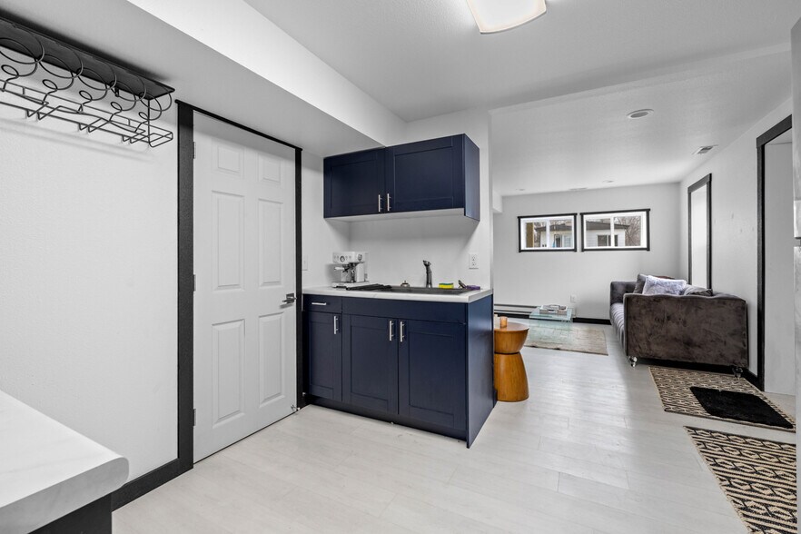 More Photos Of 1113 10th St NW, Minot Multifamily For Sale