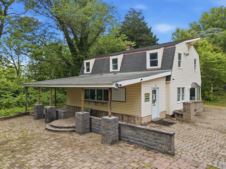 More Photos Of 1008 W Central Ave, Davidsonville Freestanding For Lease