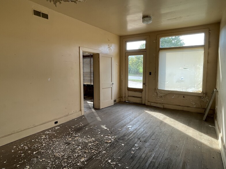 More Photos Of 12347 James Madison Hwy, Orange Flex For Sale