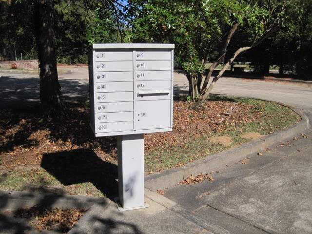 More Photos Of 550 Fairburn Rd SW, Atlanta Medical For Lease