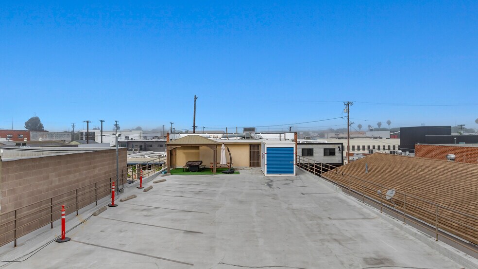 More Photos Of 122 Sheldon St, El Segundo Loft Creative Space For Sale