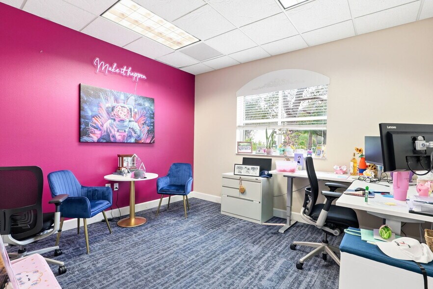 More Photos Of 7351 Office Park Pl, Melbourne Office For Sale