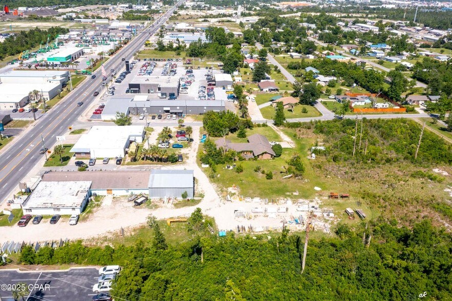 More Photos Of 2515 E 15th St, Panama City Freestanding For Sale