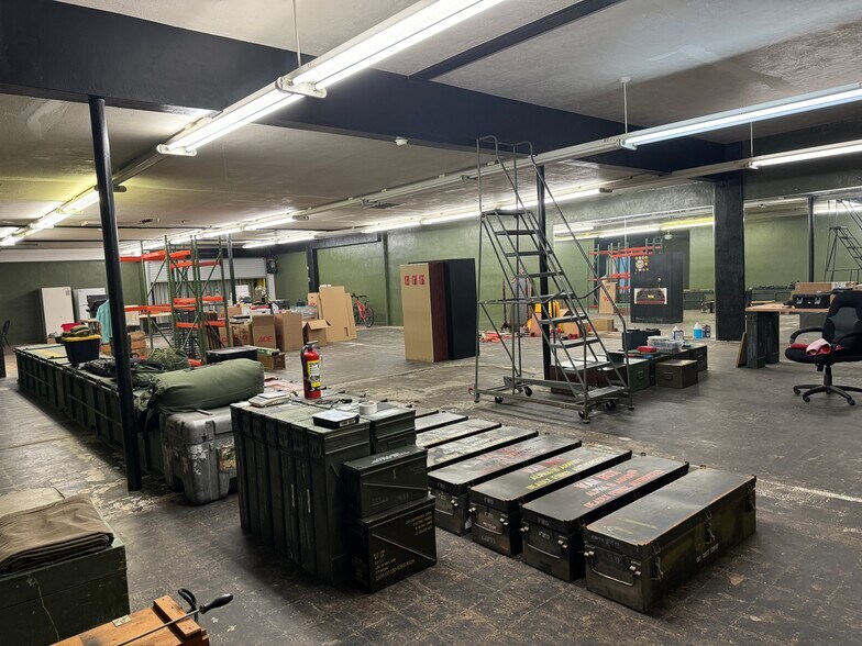 More Photos Of 1325 Yosemite Blvd, Modesto Storefront For Lease