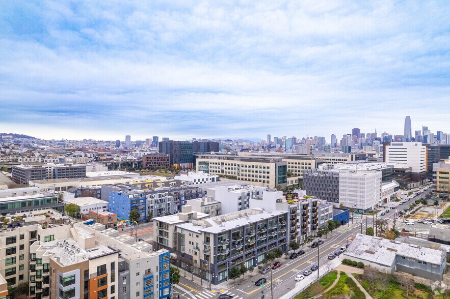 More Photos Of 680 Illinois St, San Francisco Apartments For Lease