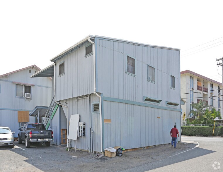 More Photos Of 1104 Palama St, Honolulu Convenience Store For Sale