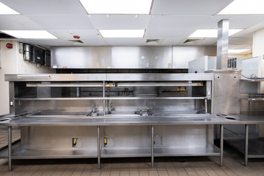 More Photos Of 3162 S Atlantic Ave, Daytona Beach Shores Restaurant For Lease