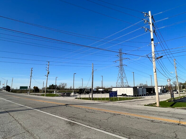 More Photos Of , Indianapolis Unknown For Sale