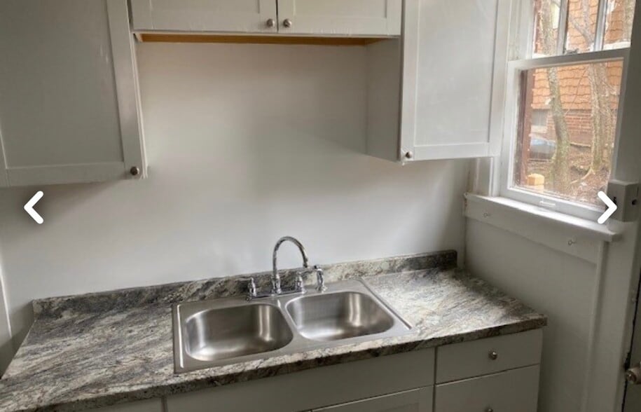 More Photos Of 2546 Neil Ave, Columbus Apartments For Sale