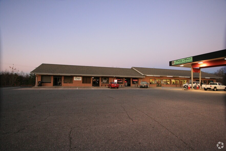 More Photos Of 1900 E Hwy 70, Valdese Convenience Store For Sale