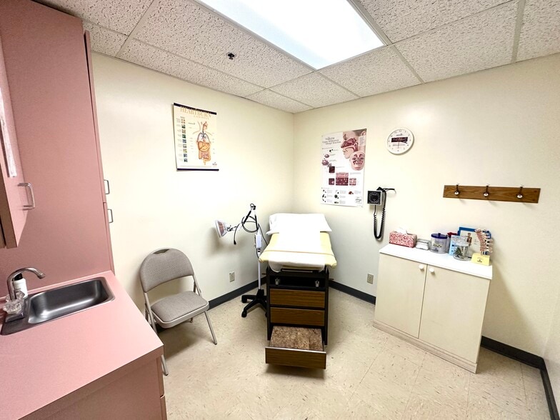More Photos Of 16244 S Military Trl, Delray Beach Medical For Lease
