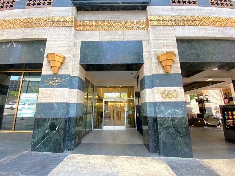 More Photos Of 660 S Figueroa St, Los Angeles Office For Sale