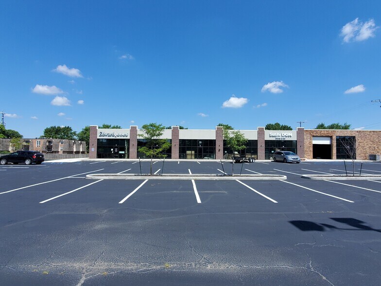 More Photos Of 1110 Sagamore Pky W, West Lafayette General Retail For Lease