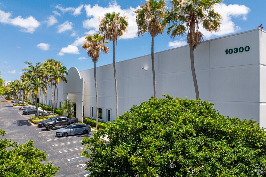 Primary Photo Of 10300 NW 19th St, Miami Warehouse For Lease