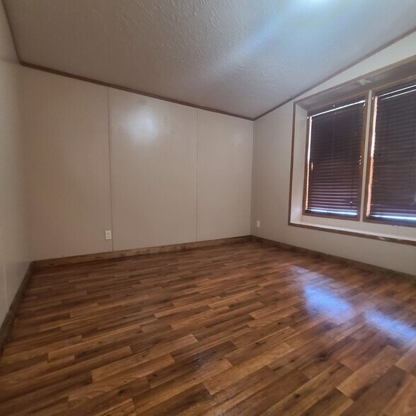 More Photos Of 385 Camino Real Rd, Kerrville Manufactured Housing Mobile Home Park For Sale