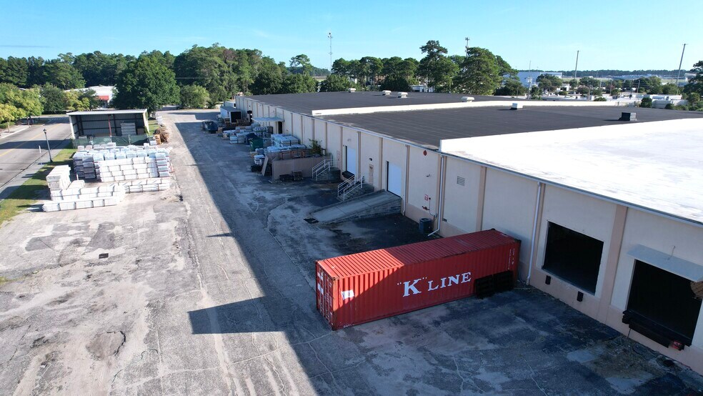 More Photos Of 1131 Shine Ave, Myrtle Beach Warehouse For Lease