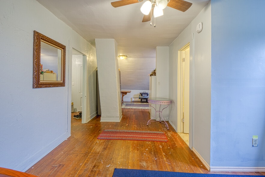 More Photos Of 28 Woodstock Ave, Putnam Specialty For Sale