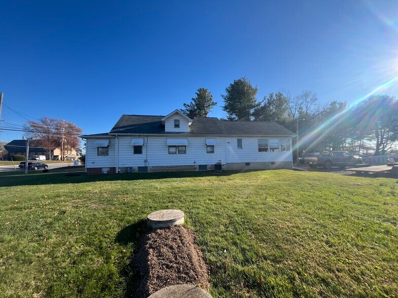 More Photos Of 2101 E Churchville Rd, Bel Air General Retail For Lease