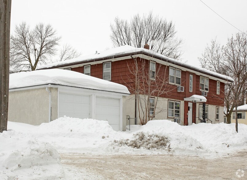 More Photos Of 644 Sherwood Ave, Saint Paul Apartments For Sale