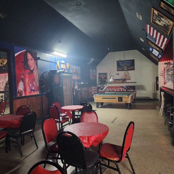 More Photos Of 12774 Market Street Rd, Houston General Retail For Sale