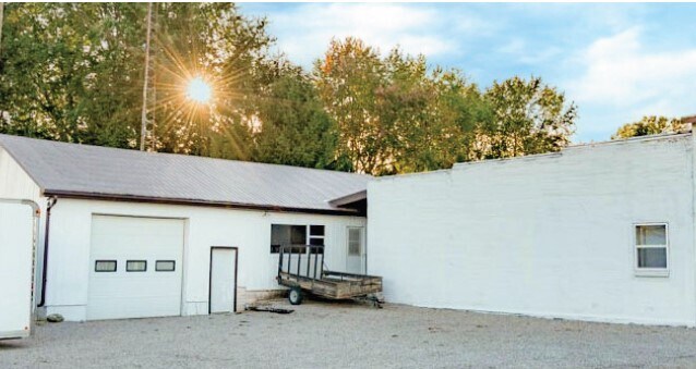 Primary Photo Of , Strathroy Unknown For Sale