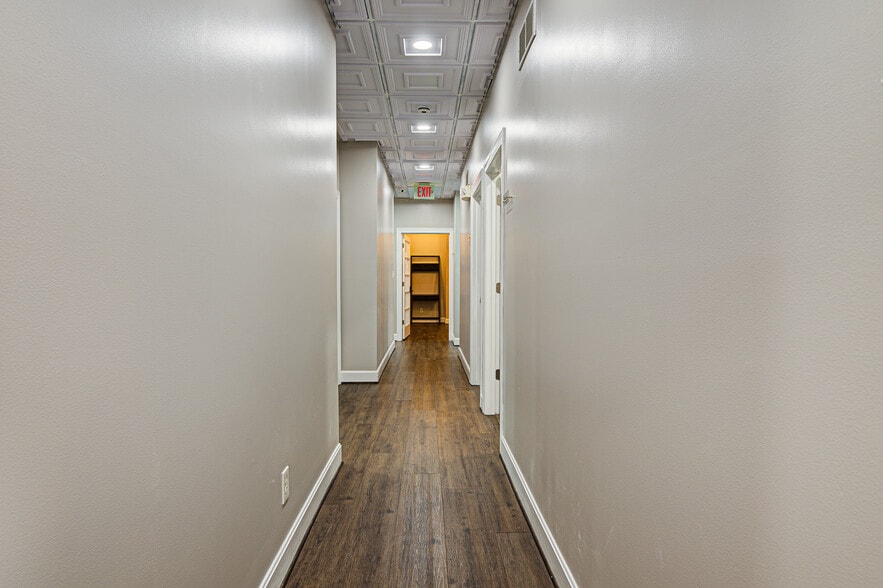 More Photos Of 3240 Office Pointe Pl, Louisville Coworking Space