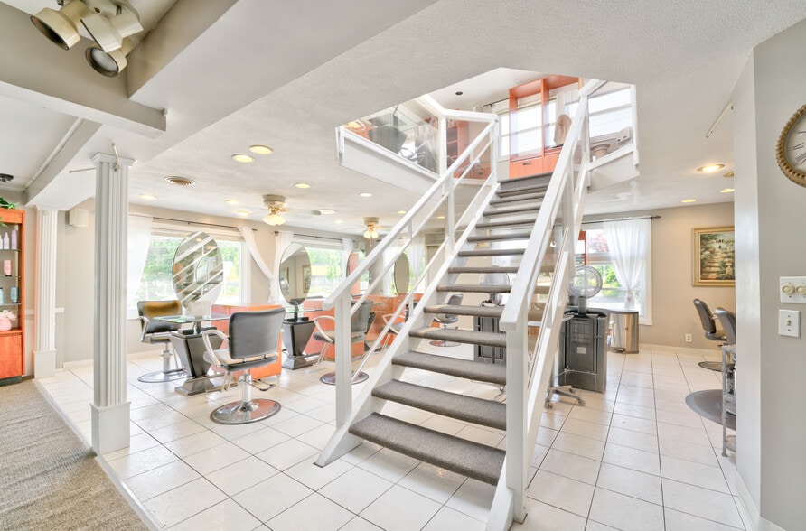 More Photos Of 1154 Worcester Rd, Framingham Freestanding For Sale